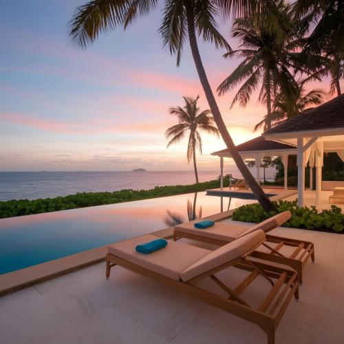 luxury-villa-by-sea-sunset_1